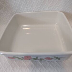 Vintage Floral Metal Baking Pan 8x8x2 Inch Taiwan R.O.C. Square Dish